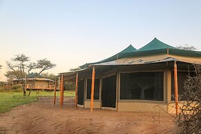 Ndoto Serengeti Camps