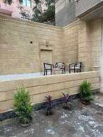 Malak pyramids inn