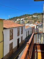 Alma Hostel
