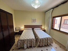 Alma Hostel