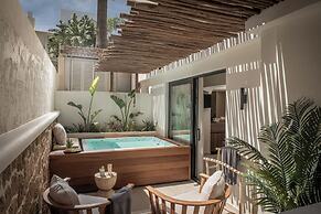 Soleil Rooms and Suites