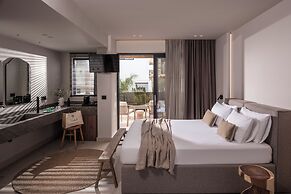 Soleil Rooms and Suites