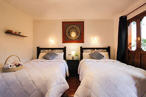 Hotel Casa Linda