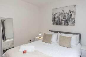 Novanest Salford Apartment