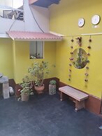 Zarate's Hostel