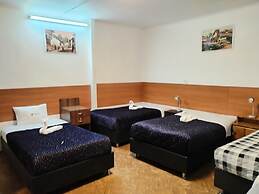 Zarate's Hostel