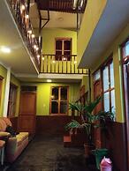 Zarate's Hostel