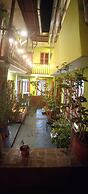 Zarate's Hostel