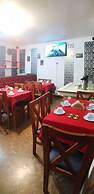 Zarate's Hostel