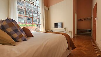 Casa Par Grand Suites