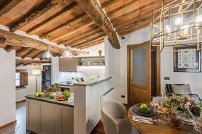 La Dorina Penthouse in Lucca