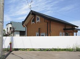 THE Crestview Lodge