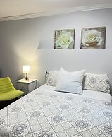 Sunny Rooms Mascot