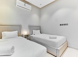 bnbmehomes-Aesthetic 3BR nr Airport-D4