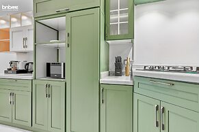 bnbmehomes-Aesthetic 3BR nr Airport-D4