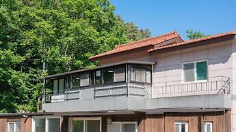 Cheongdo Ellago Poolvilla Pension
