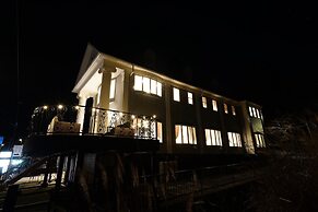 HAKONE DOMA