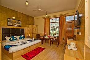 Goroomgo New Harmony Inn Manali