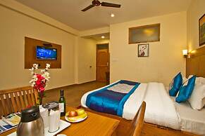 Goroomgo New Harmony Inn Manali