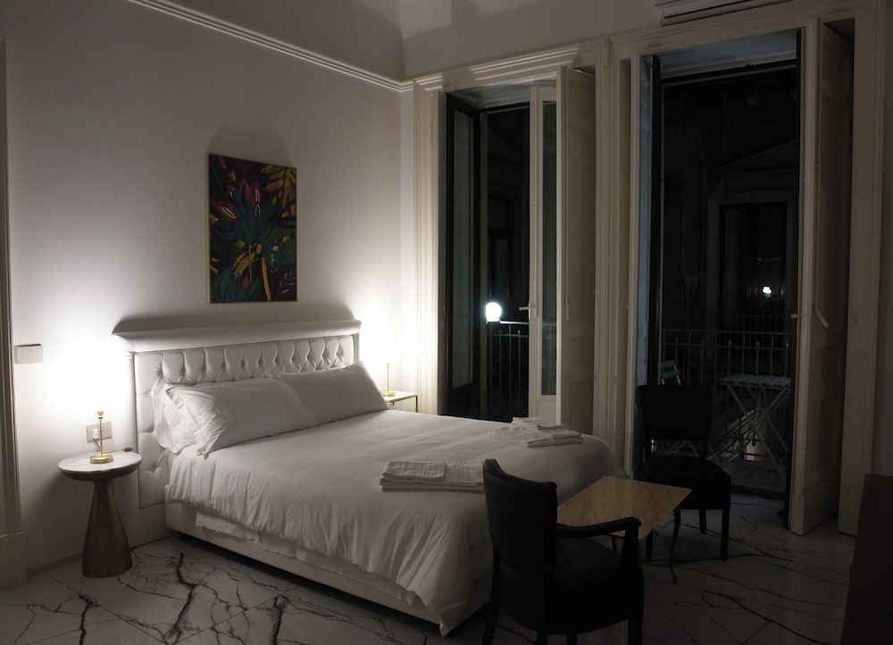 LN B&B