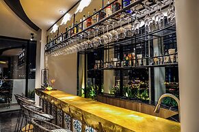 Chaiya Palace Hotel