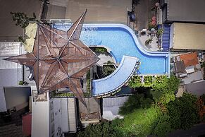 Chaiya Palace Hotel