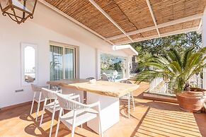 Villa Rita Apartments