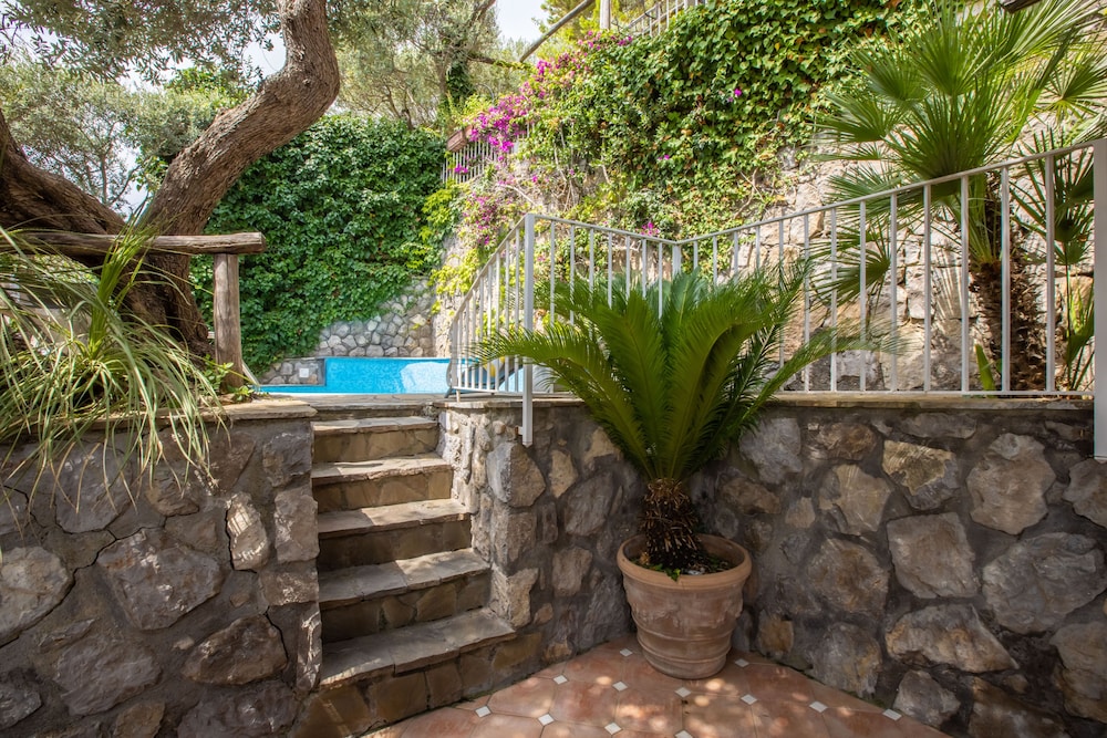Villa Rita Apartments