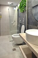 MIRMA HALEPA SUPERIOR STUDIO