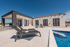 Villa Cesarica