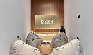bnbmehomes -2BR with Cinema Room- R42B4