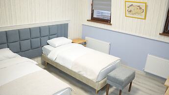 21 Rooms Hotel