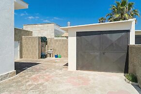 Villa Milon Near The Sea