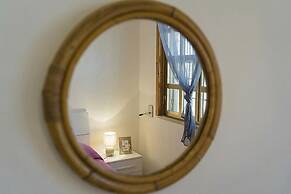 Villa Milon Near The Sea