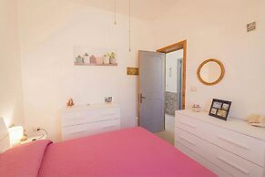 Villa Milon Near The Sea