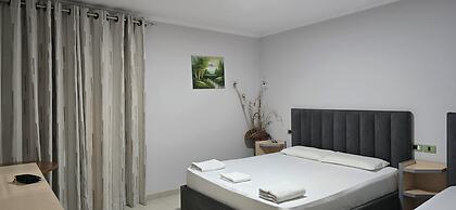 KOA Hotel Tiranë
