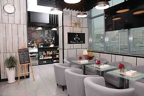 Fortis Hotel