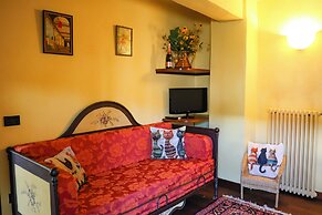 La casa Arancione