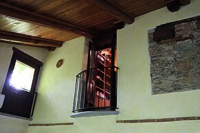 La casa Arancione