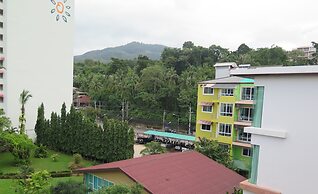 6-30 - 1 Bdr Condo With Balcony and Shared Pool