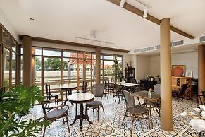 Syama Residence