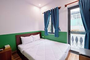 Nineties Homestay