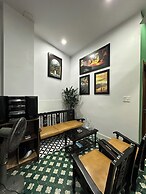 Nineties Homestay
