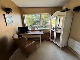Art Deco Villa Oxford