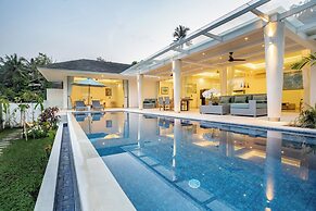 AR Villa Sayan