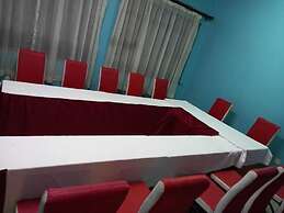 Deka Hotel
