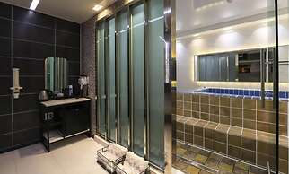 HOTEL EAT COM