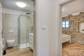 Istrian Casa Pr Marici Sweet Jasmine