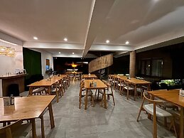 Nadhibar Resort