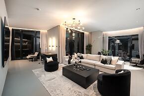 Modern 4BR M w Beach Access at Address JBR